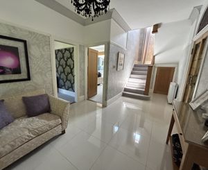 Photo 21- click for photo gallery